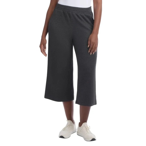 Danskin Pants - Danskin Women's Luxe Cropped Gaucho, Gray, Size: XL, New
